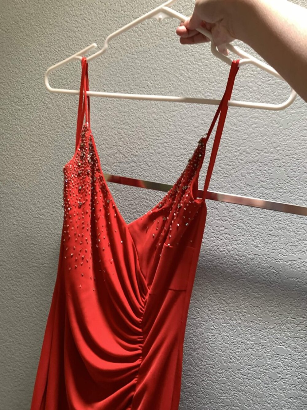 Long Red Sparkly V-Cut Slit Prom Dress